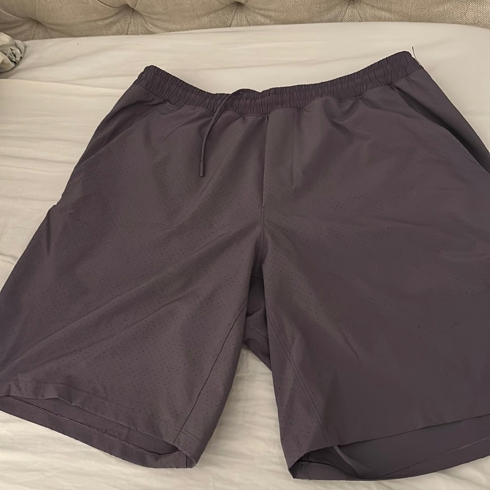Lululemon 9” inseam Lined XL shorts